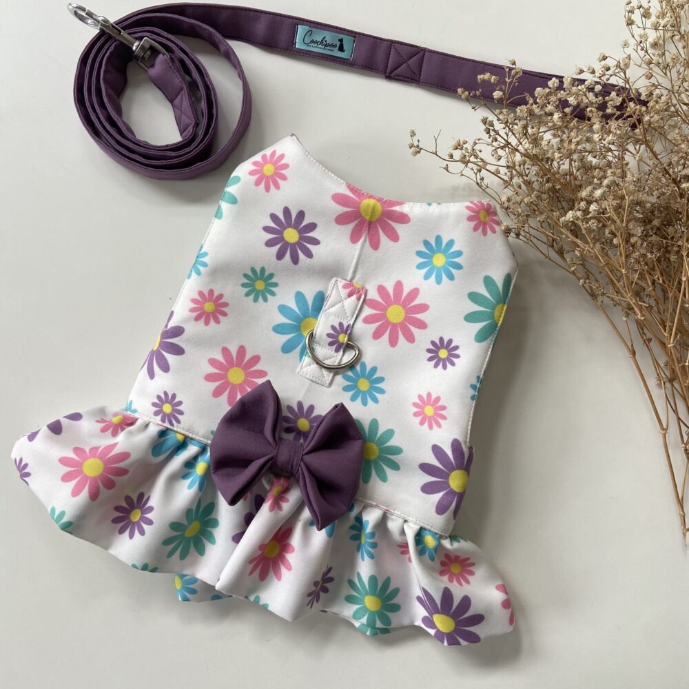 Flower Child Harness with frills