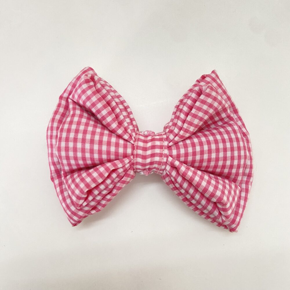 PINK CHEEKY BOWTIE FOR DOGS